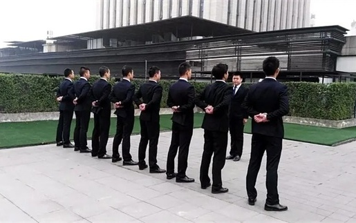 岳阳持牌催收机构的正确打开方式：老司机教你避开这5大雷区